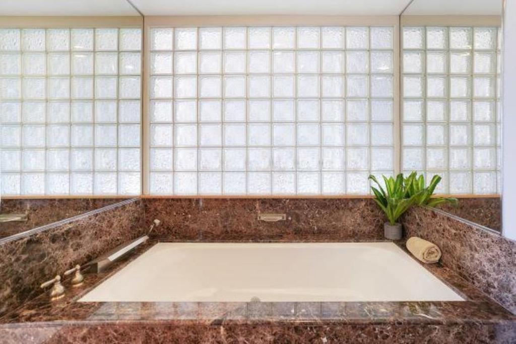 Luxury 2-Story Oceanfront Condo W/ Views & Pool Wailua  Εξωτερικό φωτογραφία