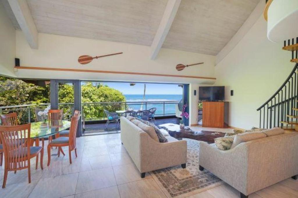 Luxury 2-Story Oceanfront Condo W/ Views & Pool Wailua  Εξωτερικό φωτογραφία